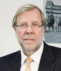 Wolfgang-Wingendorf1-127x150 in Wertgrund Immobilien erweitert Aufsichtsrat