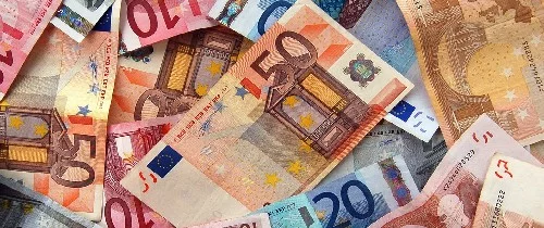 geld 2 - shutterstock_1914317 geld 2 - shutterstock_1914317