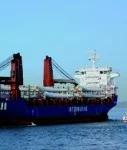 Ein baugleiches Schiff des Frachters MS "Eris J"
