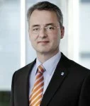 Anselm-Gehling-Dr-Peters Anselm Gehling, Dr. Peters Group