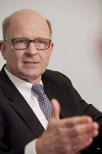 Finanzvertrieb-AWD-Wenker Götz Wenker, Geschäftsleitung AWD Deutschland