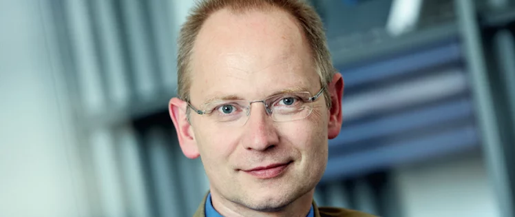 Prof. Dr. Thomas Zacher Prof. Dr. Thomas Zacher