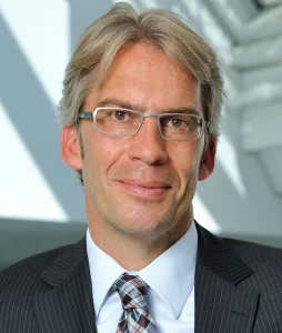 Oliver-Bruess-Dialog