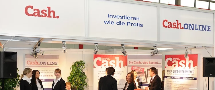 DKM Cash.Stand