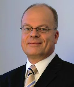 Kolvenbach_Longial