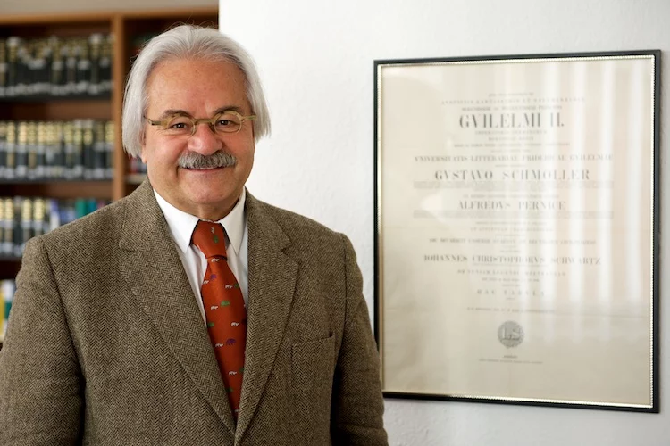 Prof. Schwintowski
