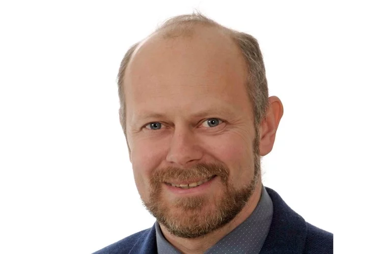 Martin Siegel, Stabilitas Martin Siegel, Stabilitas
