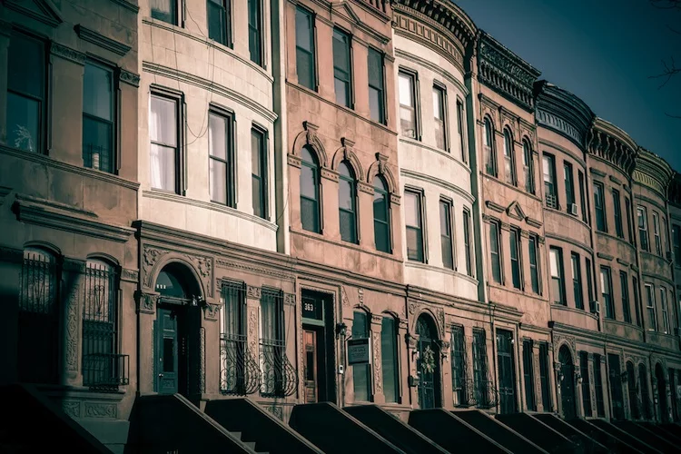 Wohnhaus_groß_shutterstock