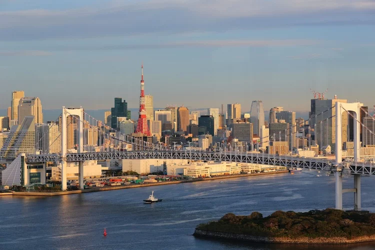 Tokio_shutterstock_119492539 Kopie