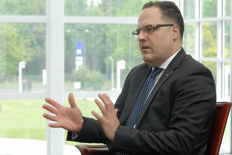 Michael Haas Axa bKV