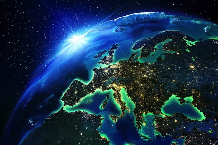Europa - Sat Night 750