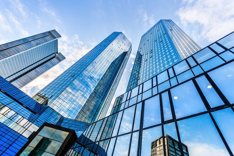 Deutsche Bank750
