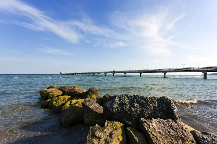 shutterstock_78229351