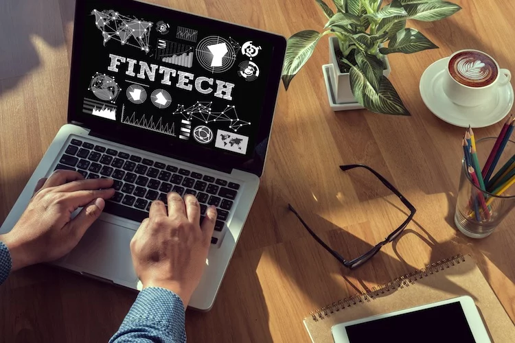 Fintechs sind im Firmenkundengeschäft noch keine Konkurrenz für Banken.