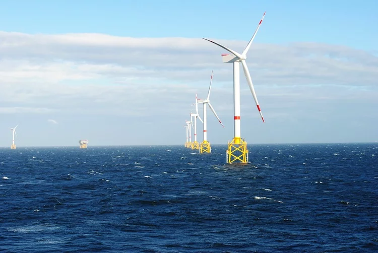 Eine europäische Infrastruktur auf der Nordsee kann nach Einschätzung von Tennet-Vorstandschef Mel Kroon die Kosten für Windstrom deutlich senken.