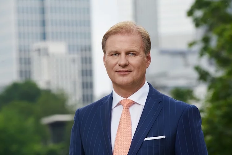 Achim Küssner, Geschäftsführer der Schroder Investment Management GmbH sieht mit dem Fonds große Chancen auf Überrenditen.