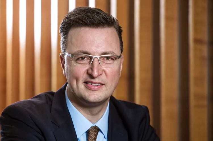 Robert Greil ist für Konjunktur und Börsen im Jahr 2017 optimistisch gestimmt.