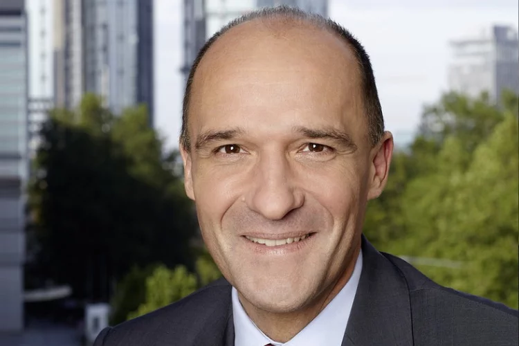 Dr-Helge-Lach-DVAG