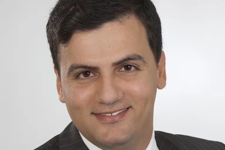 Nedim Kaplan betont die Knappheit von Trinkwasser als Ressource.