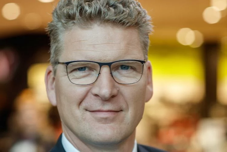Wilhelm Wellner ist Sprecher des Vorstand des auf Einkaufszentren spezialisierten Immobilienunternehmens Euroshop.