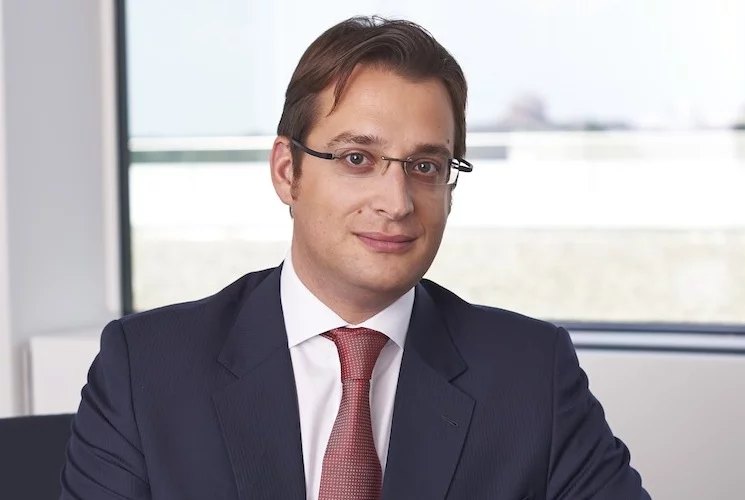 Jochen Haug begann im Außendienst der Vertriebsregion Nordwest bei der Allianz.
