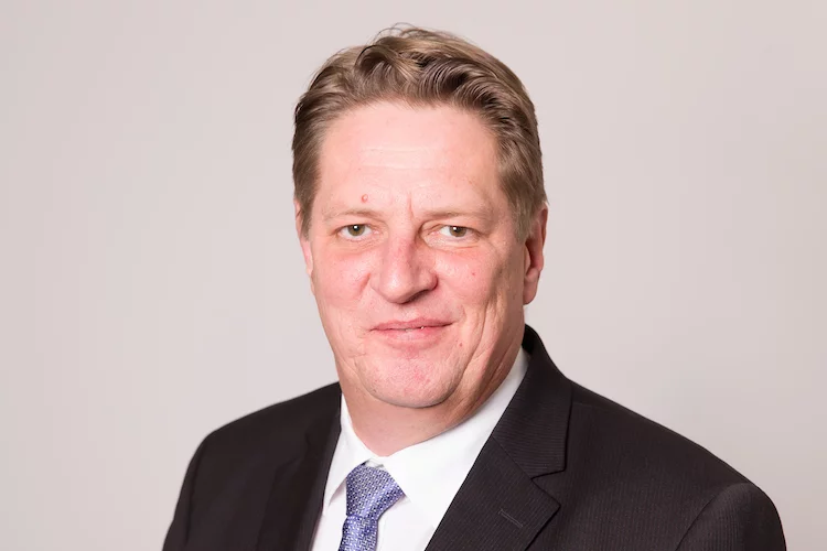 “Es gibt keinerlei Anlass anzunehmen, dass Verträge heute weniger wichtig wären als früher.”