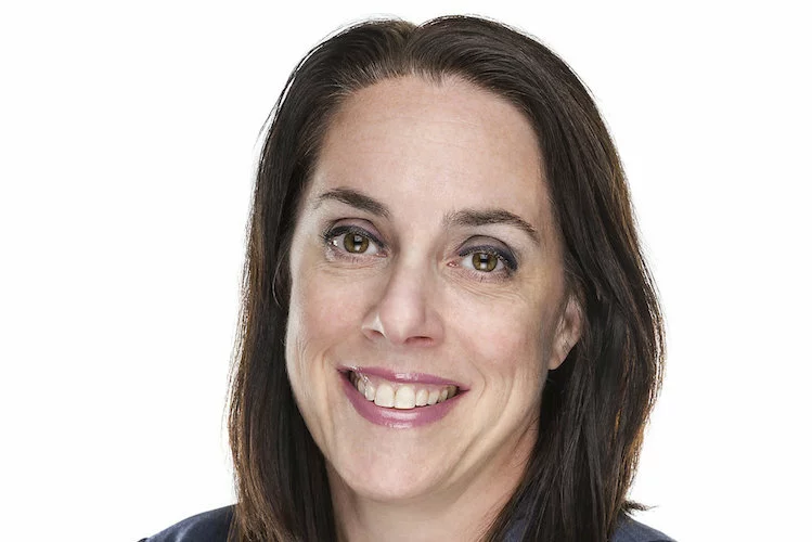 Mina Marmor, Senior Financial Analyst bei Sectoral Asset Management