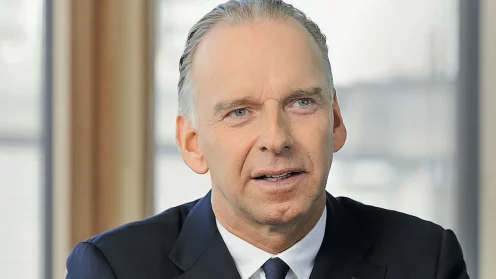Porträtfoto des Wolfgang Hanssmann, der Vertriebsvorstands von HDI,