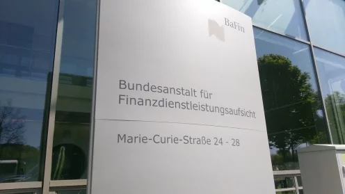 Schild vor dem Gebäude der BaFin