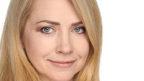 Porträtfoto von Lagrange Direktorin Monika Bednar