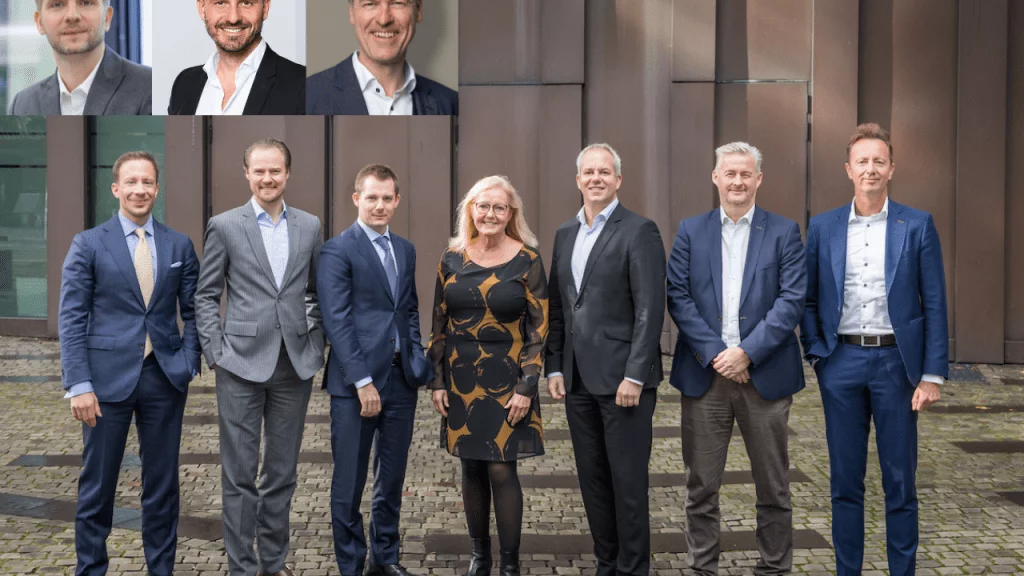Gruppenbild der Teilnehmer des ww. Cash. Branchengipfel Sachwertanlagen