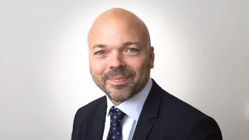 Porträtfoto von Peter Broström Savills IM
