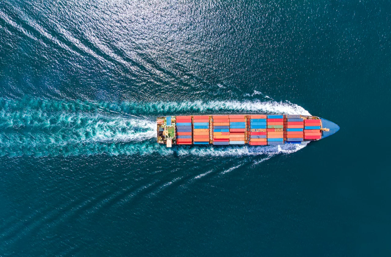 Containerschiff von oben