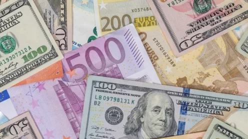 Dollar- und Euro-Scheine