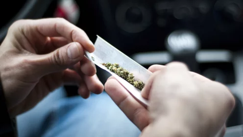 Mann mit Cannabis im Auto