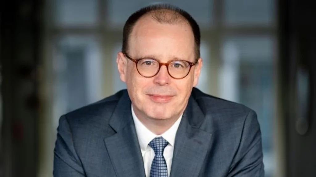 Foto von Dr. Albert Tillmann, Dr. Peters Group