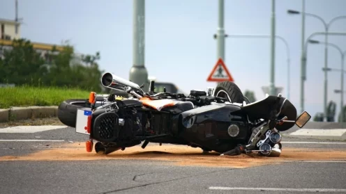 Motorradunfall auf der Stadtstraße