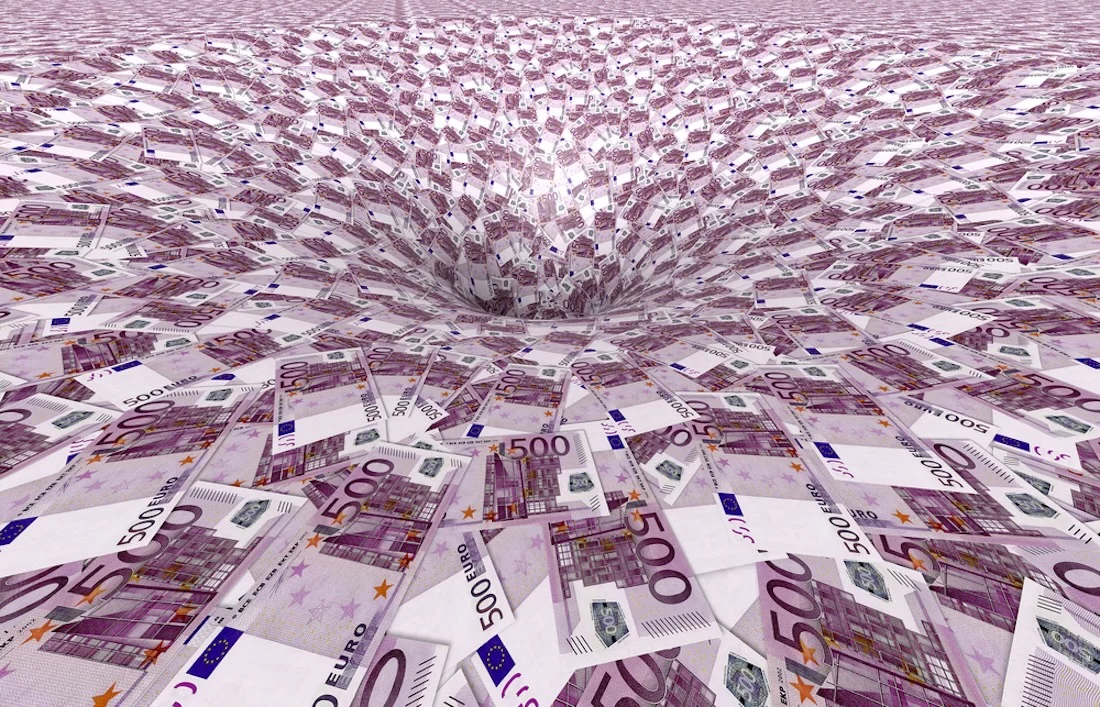 Ein Geldstrudel, Finanzloch, Geld versickert, GKV, Gesundheit, Finanzen