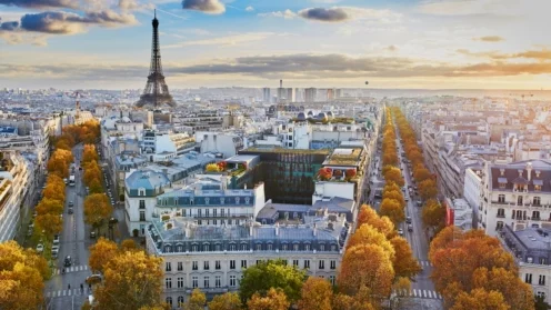 Luftbildaufnahme von Paris, Immobilien, Kauf, Investment, Auslandsimmobilien