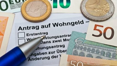 Antrag auf Wohngeld mit Kuli, darum Bargeld