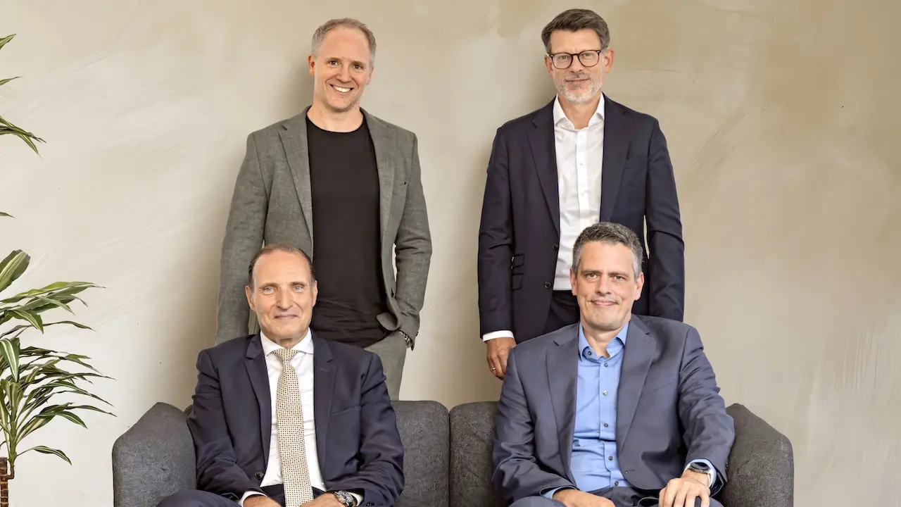Roundtable für das Cash Magazin mit Luis Cáceres, Leiter Vertrieb, Acatis Matthias Kaja, Hauptabteilungsleiter Marketing, Volkswohl Bund Versicherungen Gerhard Hoffmann, Abteilungsleiter Sondervertrieb, Allianz Lebensversicherung Sigurd Löwe, Bereichsleiter Vertrieb Leben, Alte Leipziger Lebensversicherung