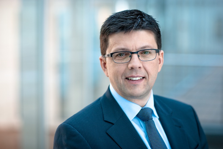 Stefan Kreuzkamp, DeAWM