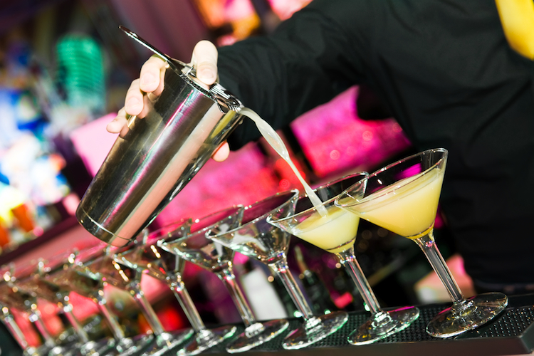 Hochprozentig Cocktail-Bar - 750