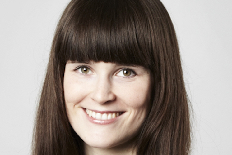 Caroline Glatte Kopie