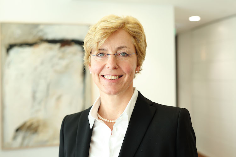 Sabine Barthauer, Deutsche Hypo