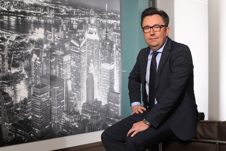 Symon Hardy Godl, Managing Partner Partner der Deutsche Finance Group