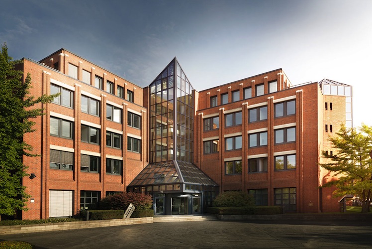 Das Verwaltungsgebäude des Unternehmens befindet sich in Hannover.