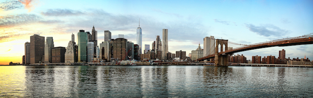 Blick auf New York über den East River