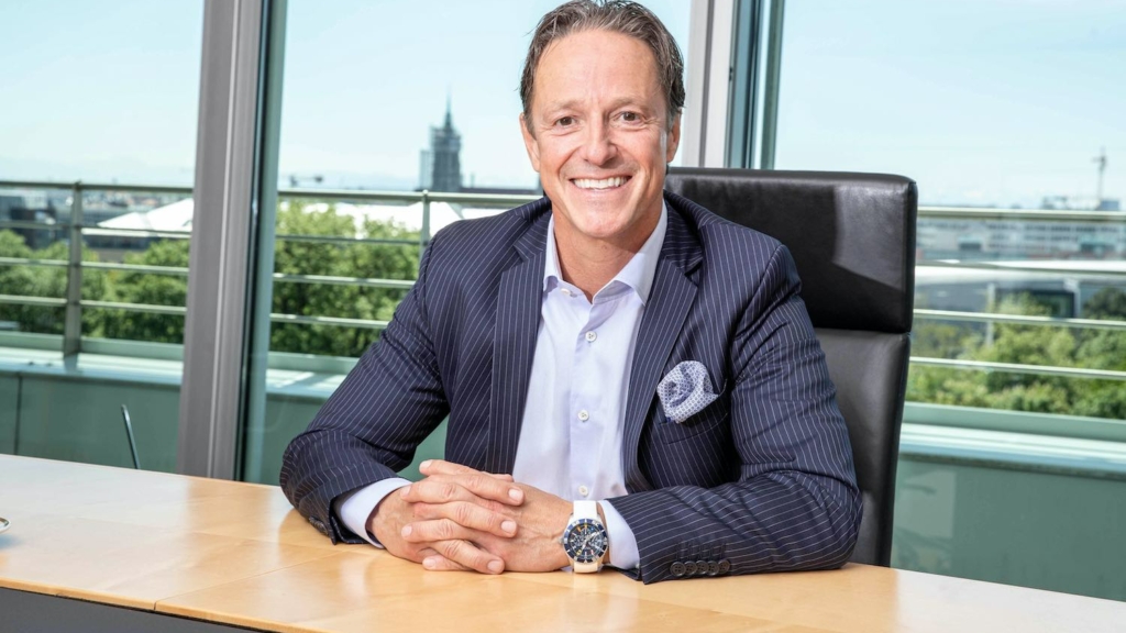 Portraitfoto von Thomas Heß, Marketingchef und Organisationsdirektor WWK Versicherungen