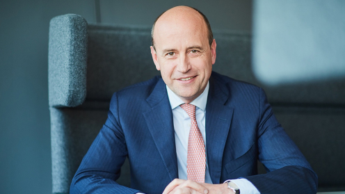 Jean-Pierre Hanin, CEO von Cofinimmo, in einem Chefsessel